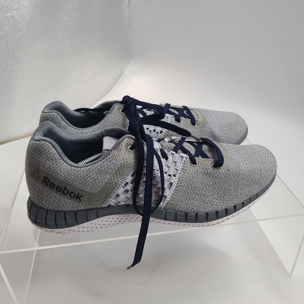 Reebok Mens 14 Shoes CrossTraining Running Mesh Gray Silver White 023501